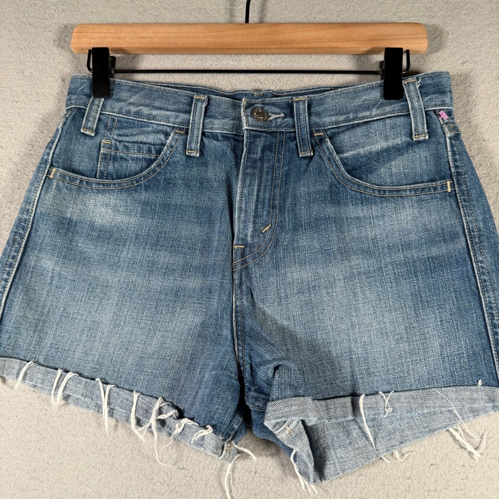 Levis 501 Original High Rise Denim Shorts Medium Wash Blue 31677-0020 W27 Womens